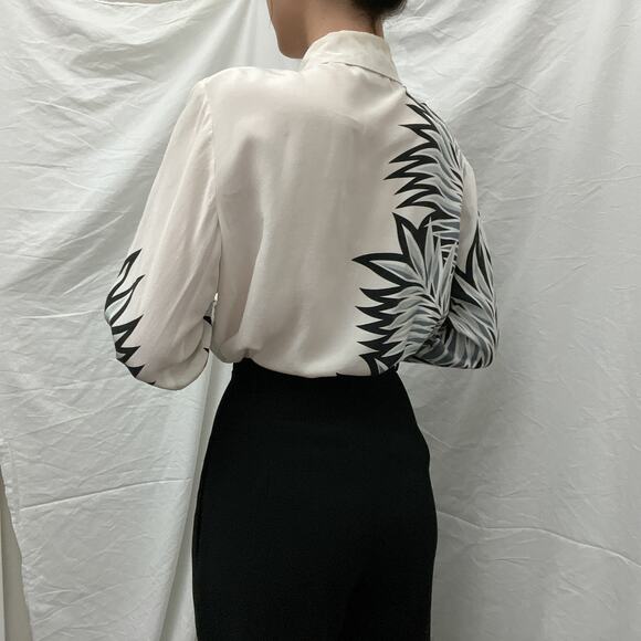 vintage 90s bob mackie white silk floral print collared button shirt blouse top - Picture 5 of 12